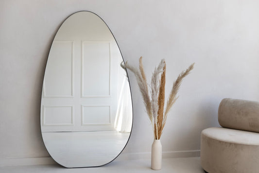 Jak dobrać rozmiar lustra do wnętrza?