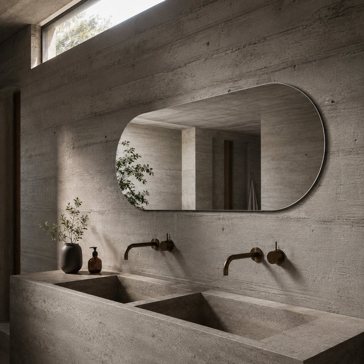 Ovaler Spiegel 110 × 30 cm, rahmenlos, mit Spiegelkleber – Produktbild 1